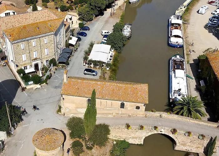 Le Neptune Le Somail